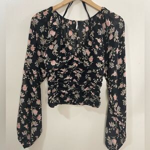 Free People Ruched V-neck Floral crop top black xs